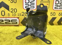 Блок abs TOYOTA ESQUIRE 2014 ZWR80G 2ZRFXE, передний