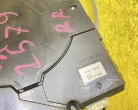 Доводчик двери HONDA