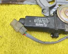 Стеклоподъемник Toyota