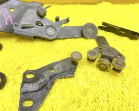 Ролик раздвижной двери Toyota