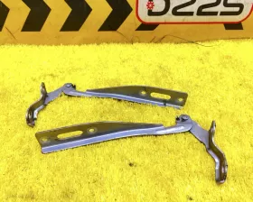 Петля капота Honda