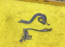Петля капота TOYOTA ESQUIRE 2014 5341028100 ZWR80G 2ZRFXE, передняя