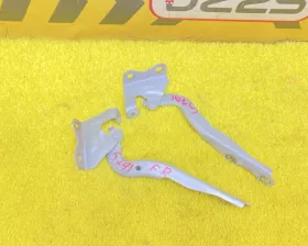 Петля капота TOYOTA