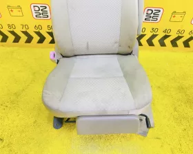 Сидение TOYOTA