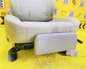 Сидение TOYOTA