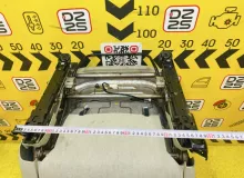 Сидение TOYOTA PREMIO 2009 ZRT265 2ZR-FE, переднее правое