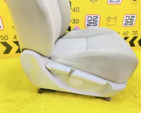 Сидение TOYOTA