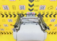 Сидение TOYOTA PREMIO 2009 ZRT265 2ZR-FE, переднее правое