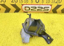 Подушка двигателя TOYOTA PREMIO 2009 1230537110 ZRT265 2ZR-FE, передняя правая