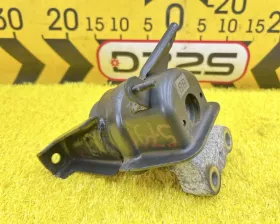 Подушка двигателя TOYOTA