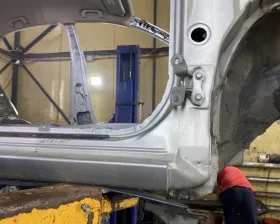 Порог кузова TOYOTA