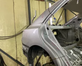 Крыло заднее TOYOTA