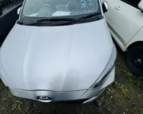 Капот Toyota