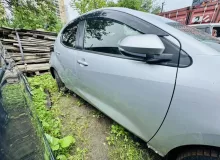 Дверь боковая TOYOTA YARIS 2020 67001K0010 MXPA15 M15AFKS, передняя правая
