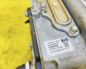 Инвертор Toyota