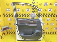 Дверь боковая TOYOTA ESQUIRE 2015 6700228270 ZWR80G 2ZRFXE, передняя левая
