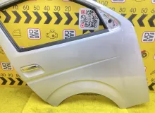 Дверь боковая TOYOTA HIACE 2006 6700126300 KDH205V 2KDFTV, передняя правая