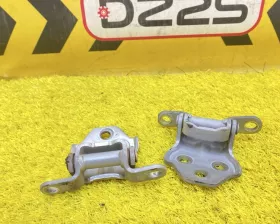 Петля дверная Toyota