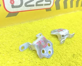 Петля дверная Toyota