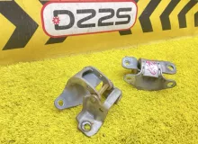 Петля дверная TOYOTA HIACE 1997 6871095J01 KZH106W 1KZTE, передняя левая
