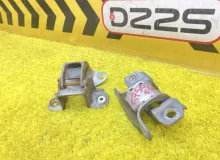Петля дверная TOYOTA HIACE 1997 6871095J01 KZH106W 1KZTE, передняя левая