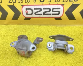 Петля дверная Toyota