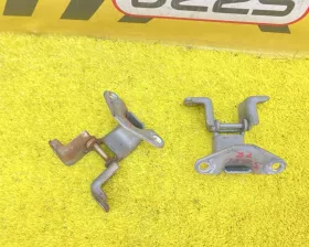 Петля дверная Toyota