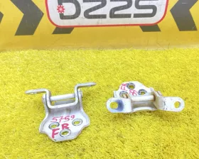 Петля дверная Toyota