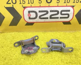 Петля дверная Toyota