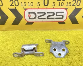 Петля дверная Toyota