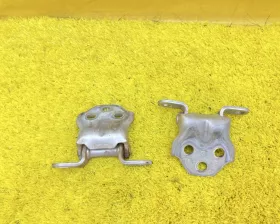 Петля дверная Toyota