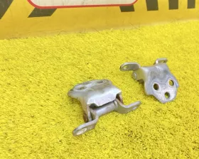 Петля дверная Toyota