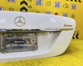 Крышка багажника Mercedes-Benz
