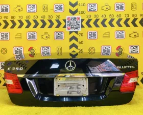 Крышка багажника Mercedes-Benz