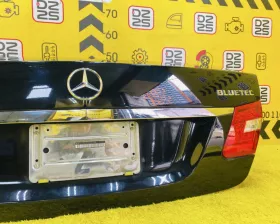 Крышка багажника Mercedes-Benz