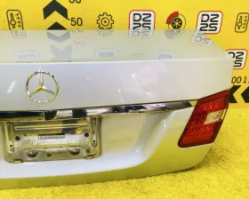 Крышка багажника Mercedes-Benz