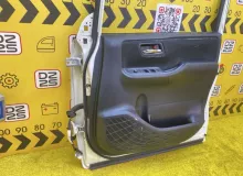 Дверь боковая TOYOTA VOXY 2014 6700128250 ZWR80G 2ZRFXE, передняя правая