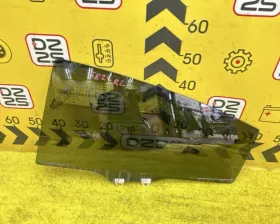 Стекло двери Honda