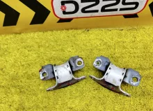 Петля дверная TOYOTA HIACE 1994 6871095J01 KZH106W 1KZTE, передняя левая