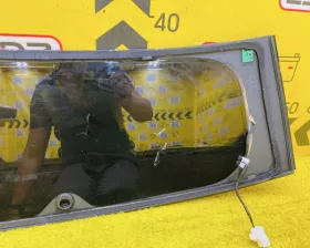 Стекло двери багажника TOYOTA