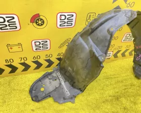 Подкрылок Toyota