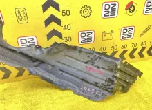 Подкрылок TOYOTA SIENTA 2016 5387652330 NHP170G 1NZFXE, передний левый