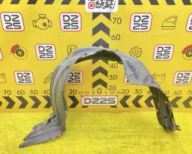 Подкрылок Toyota