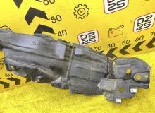 Подкрылок TOYOTA VOXY 2014 5380628100 ZWR80G 2ZRFXE, передний левый