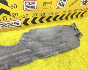 Подкрылок Toyota