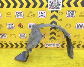 Подкрылок Toyota