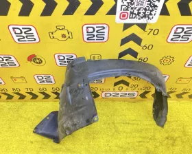 Подкрылок Toyota
