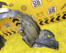 Подкрылок Toyota