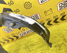 Подкрылок Toyota