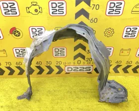 Подкрылок Toyota